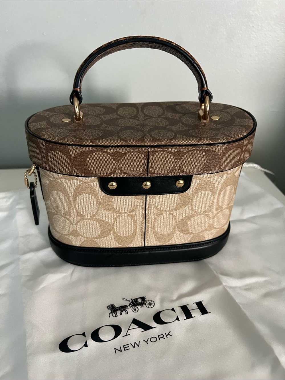 Coach Georgie Gem Crossbody
In Blocked Signature Canvas With  Wallet - Picture 6 of 12